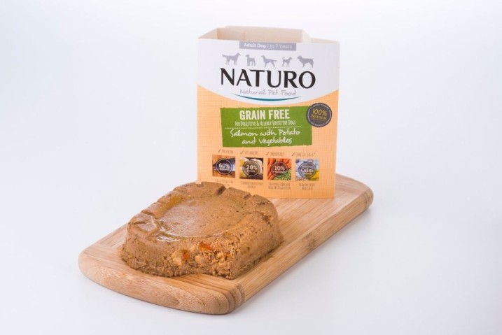 Naturo Dog Salmon & Potato GF, vanička 400 g
